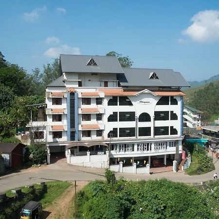 Dhanyasree Hotels Munnar Bagian luar foto